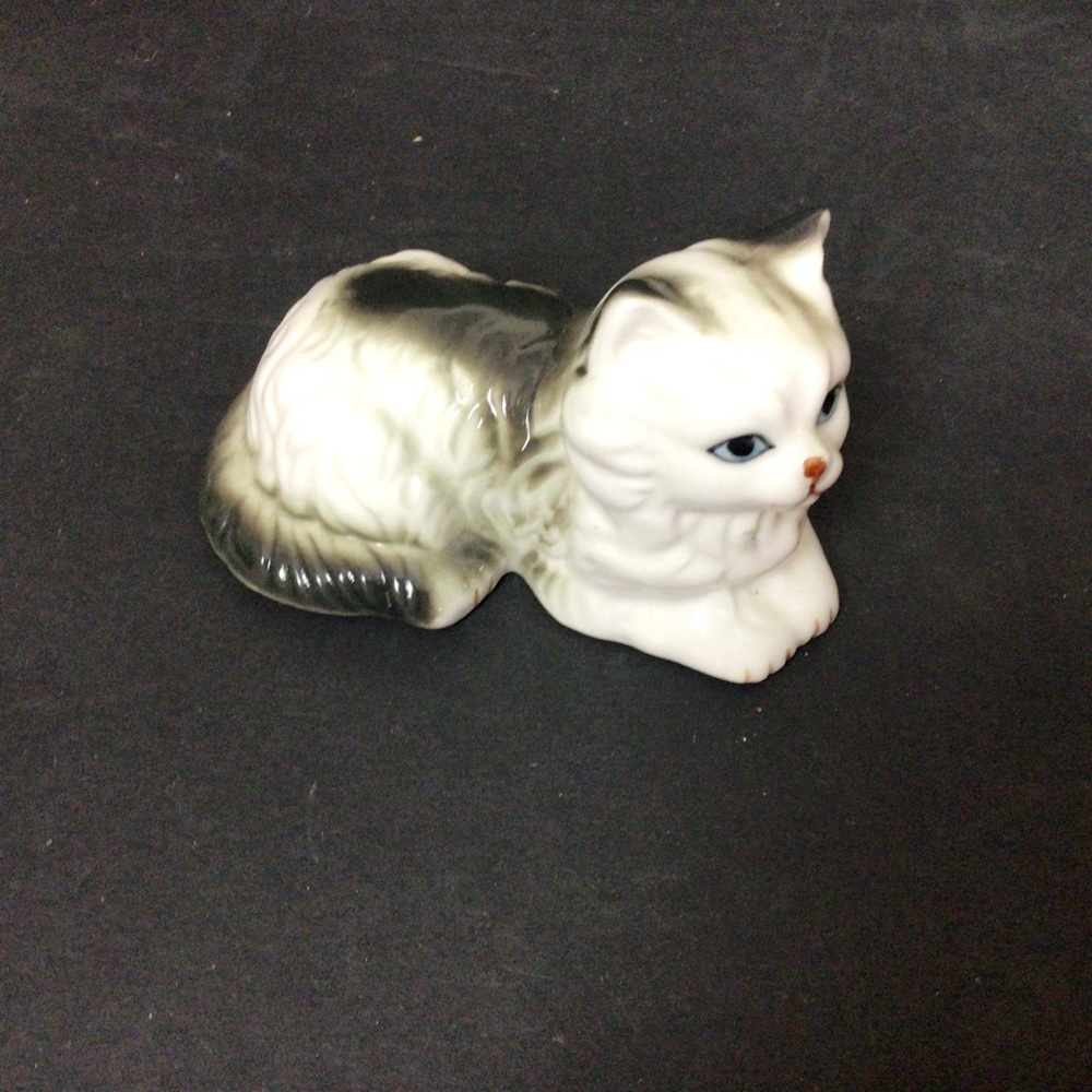 Ceramic Cat Figurine